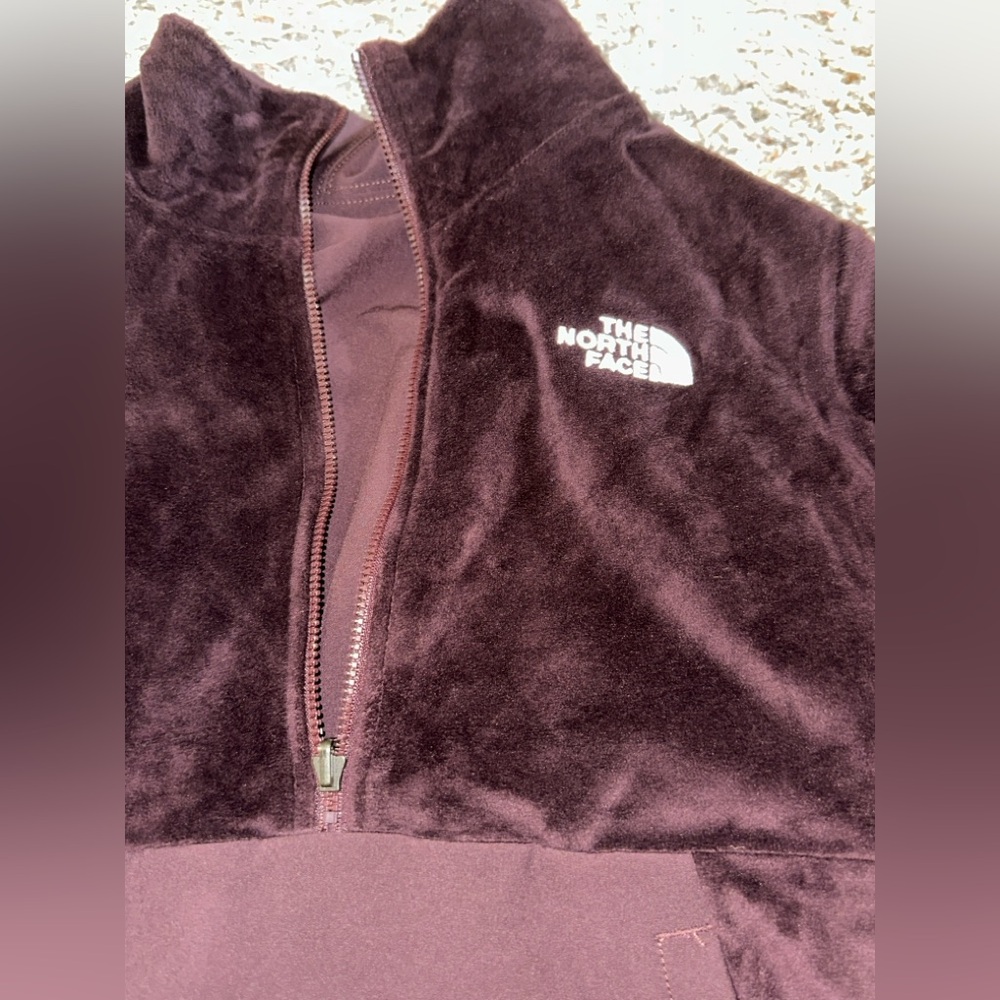 North face reversible quarter zip (plum/brown)